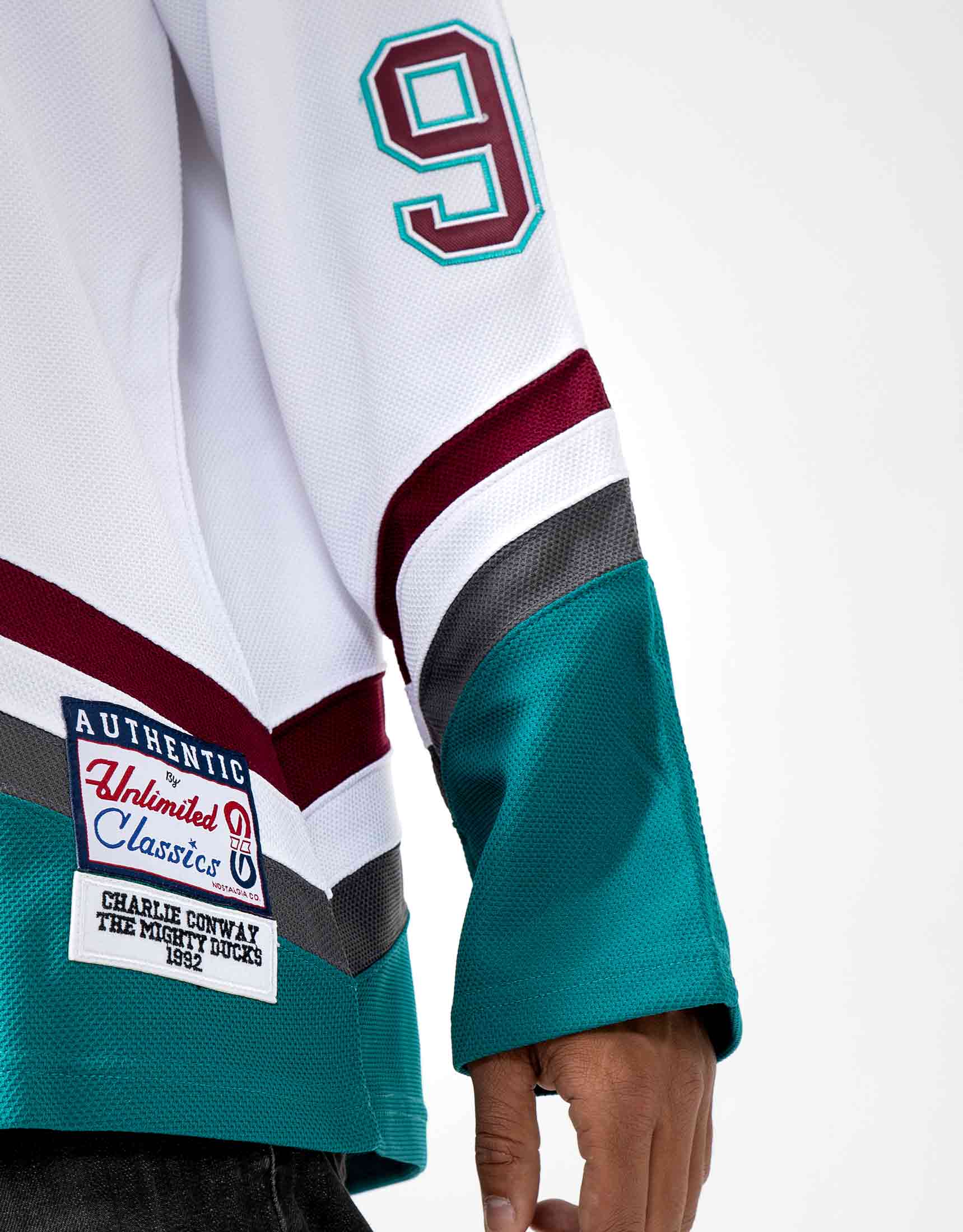 Charlie-Conway-_96-Mighty-Ducks-Ice-Hockey-Jersey_-Stitched-Letters-and-Numbers-S-XXXL.jpg
